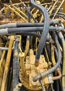 Excavatrice d'occasion CAT 320C d'origine japonaise, excavatrice CAT 320C de haute qualité, pelle de 20 tonnes, excavatrice d'occasion CAT320C en promotion. - Product Image 4