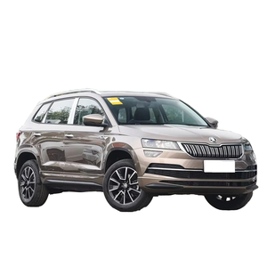 2024 modelo Skoda KAROQ TSI280 Color dorado 1,4 T 150 caballos de fuerza L4 5 puertas 5 plazas SUV transmisión automática luces LED <span class=keywords><strong>coche</strong></span> nuevo - Product Image 3