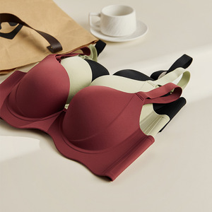 Bra Tanpa Kawat Lateks Berkualitas Tinggi Grosir, Bra Seksi Model Bonded Custom Satu Bagian Full <span class=keywords><strong>Cup</strong></span>, Lingerie Lembut Wanita Push-up Seamless - Product Image 5