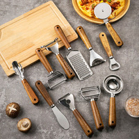 Premium professionele houten schilmesel van acaciahout en roestvrij staal, groente- en fruitreuzel, keuken gadget