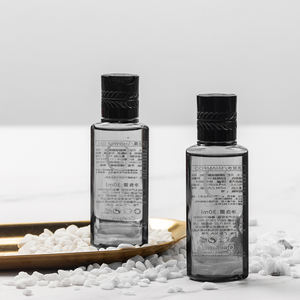 Articles de toilette <span class=keywords><strong>pour</strong></span> hôtel : Shampoing, <span class=keywords><strong>Gel</strong></span> <span class=keywords><strong>douche</strong></span>, Lait hydratant – Fournitures hôtelières 5 étoiles, jetables, personnalisables OEM - Product Image 4