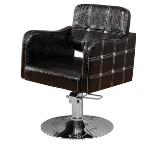 Fauteuil de Barbier Capitonnée Hydraulique Pivotant pour Salon de Coiffure - Product Image 1