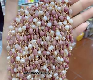 GemYa Fil <span class=keywords><strong>de</strong></span> fer plaqué or 18 carats avec perle d'eau douce naturelle et perles <span class=keywords><strong>de</strong></span> <span class=keywords><strong>pierre</strong></span> lisse naturelle 8-10mm Chaîne <span class=keywords><strong>de</strong></span> chapelet - Product Image 4