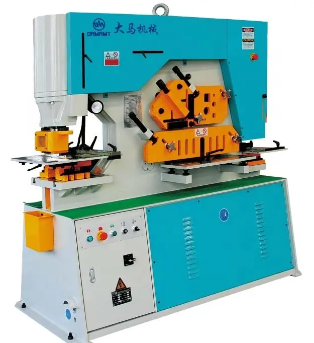Punzonatrice idraulica del ferro della lamiera sottile di vendite della fabbrica e macchina per il taglio dei metalli lavoratore idraulico del ferro del metallo