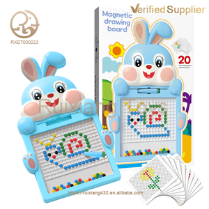 Nouveaux jouets pour l'éducation de la petite enfance, jouets stylo à billes, lapin, tableau magnétique à <span class=keywords><strong>dessin</strong></span>, tableau de graffiti à points - Product Image 4