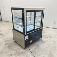 Vitrine rectangulaire de comptoir pour boissons et gâteaux avec roulettes verrouillables
