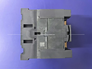 Contactor IEC Serie TeSys Deca de Sch-neider LC1D150KUEC Sin Inversión 150A 100HP 480VAC 100kA SCCR Trifásico 3NO 220VAC 50/60Hz Bobina - Product Image 4