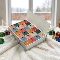 Boîte de calendrier de l'avent personnalisée à 24 tiroirs, boîte d'emballage cadeau de compte à rebours de Noël en carton recyclable gaufré