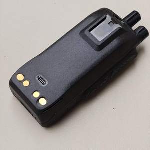 PMNN4889A แบตเตอรี่ลิเธียมไอออนแบบชาร์จไฟได้ IP68 พร้อมแบตเตอรี่ Type-C 3500 มิลลิแอมป์ ใช้ได้กับวิทยุสื่อสาร R5 แบบสองทาง - Product Image 2
