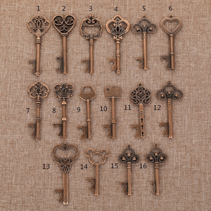 Set de 50/100 Recuerdos de Boda Rústicos Vintage, Llaves de Esqueleto con Etiquetas Kraft para Invitados, Bronce Antiguo/Dorado - Product Image 1