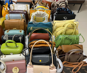 Borsa a Tracolla da Donna Personalizzata in Pelle Vegana con Patta, Pochette da Sera Impermeabile in PU con Chiusura Aperta e Tracolla a Catena Effetto Pelle di Serpente - Product Image 3