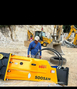 SOOSAN ชุดเครื่องยนต์ไฮดรอลิกเบรกเกอร์คุณภาพสูง รุ่น SB 81 สำหรับรถขุดขนาด 18-26 ตัน สภาพใหม่ รับประกัน 1 ปี - Product Image 4