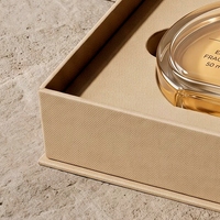 Boîte de présentation rigide écologique de style livre blanc magnétique personnalisée de qualité supérieure pour flacon unique de parfum ou cosmétique sur mesure