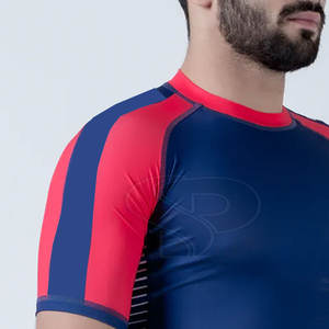 Articles en stock au détail de haute qualité Offre Spéciale manches courtes Rash Guards Spandex MMA Rash Guard pour hommes - Product Image 6