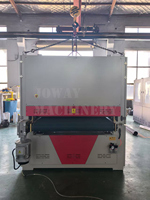 Machine de ponçage, de meulage, d'ébavurage et de chanfreinage à bande large pour tôles, ponceuse et polisseuse à plat