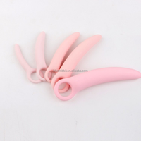 Kit de dilatateurs vaginaux en silicone, 5 pièces, tailles graduées, anneau à poignée courbée, ensemble de dilatateurs pour thérapie du plancher pelvien, BlueRabbit, vente en gros, ODM