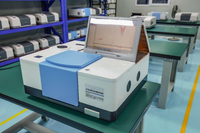 Spectromètre FTIR avancé, plage 350-8000 cm-1, résolution 0,40 cm-1, avec accessoires d'échantillonnage multiples (ATR Diffuse