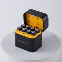 Keeppower Ensemble de chargeurs de piles rechargeables Li-ion AA 1,5 V avec 8 piles P1450I3 (1,5 V AA 4700 mWh) haute capacité et longue durée de vie