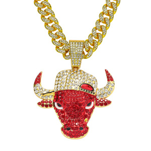 Nuevo Diseño, Collar con Colgante de Cabeza de Buey Rojo con Pedrería, Estilo Hiphop Rap, Chapado en Oro, Collares con Colgante de Aleación para Hombre, Joyería de Moda - Product Image 1