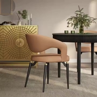 Chaises de salle à manger de luxe VL au design italien, ensemble de table avec pieds en métal, cuir