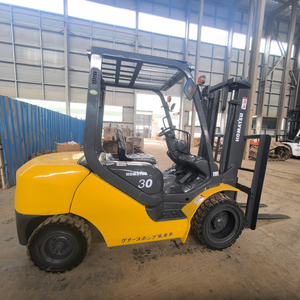 Montacargas Diésel Komatsu Usado Japonés de 3 Toneladas FD30, Montacargas Diésel Komatsu de Segunda Mano de 30 Toneladas con Mástil de Dos Etapas - Product Image 4