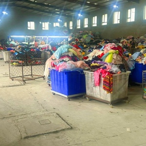 <span class=keywords><strong>Trajes</strong></span> <span class=keywords><strong>de</strong></span> <span class=keywords><strong>Hombre</strong></span> para Ocasiones <span class=keywords><strong>de</strong></span> Negocios - Ropa <span class=keywords><strong>de</strong></span> <span class=keywords><strong>Segunda</strong></span> <span class=keywords><strong>Mano</strong></span> - Product Image 3