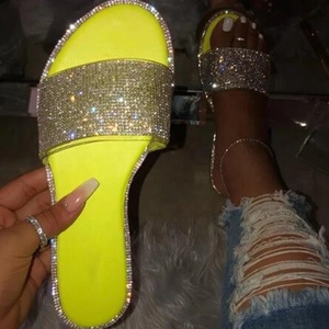 Fancy Summer Female Flat Sliders Luxury Glitter Open Toe Anti-Slip Lightweight Fashionable <b>Slide</b> Sandals Slip-On Closure - Product Image 4