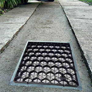 Grille d'herbe en <span class=keywords><strong>béton</strong></span> nid d'abeille robuste/pavés d'allée perméables pour parking d'allée - Product Image 4