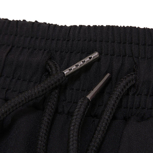 Pantalones cortos deportivos para correr para hombres, elásticos, transpirables, negros y personalizados, que absorben la humedad y el sudor - Product Image 2