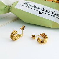 Vente en gros de boucles d'oreilles en perles en forme de U de haute qualité boucle d'oreille torsadée géométrique multicouche bijoux de boucle d'oreille en acier inoxydable pour femme