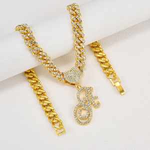 Collar con Colgante de Letra Inicial en Forma de Corazón con Incrustaciones de Diamantes de Imitación y Cadena Cubana de <span class=keywords><strong>Miami</strong></span> de 12 mm, Joyería Hip Hop de la A a la Z para Hombres y Mujeres, Uso Diario - Product Image 1