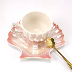 Taza rosa de perlas para el día de la madre, juego de regalo de lujo con esmalte de perla y platillo de concha, 8 oz, suministro de fábrica - Product Image 1