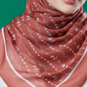 Vente en gros d'hijab en voile imprimé carré japonais de qualité supérieure écharpe pour femme musulmane respirante écharpes traditionnelles châles bawals de Malaisie - Product Image 4