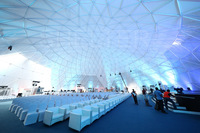 Tentes populaires de dôme de prix usine de résistance UV imperméable de tente de dôme d'événement plus grand pour l'exposition de partie d'hôtel