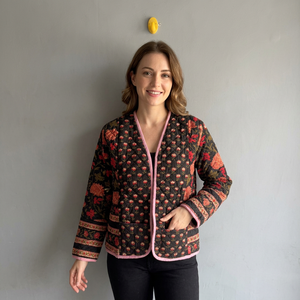 Veste à capuche matelassée en coton respirant pour femme, style bohème, imprimé floral, réversible, boutons faits main sur le devant, coupe classique, cadeau - Product Image 1