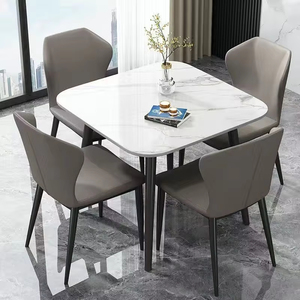 Ensemble de table à manger carrée moderne avec chaises rembourrées, plateau en bois gris et blanc, pieds noirs, hauteur réglable, durable, 4 places, pour la salle à manger à domicile - Product Image 2