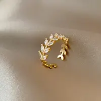 Vershal C253 Neues Design 18 Karat vergoldeter minimalisti scher verstellbarer Ring aus Zirkonia-Blatt für Frauen