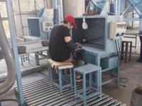 Panci Besi Cor Enamel Anti Lengket Desain Klasik Dua Pegangan, Dapat Disesuaikan, Langsung dari Pabrik, Logo Pribadi, Aman untuk Oven
