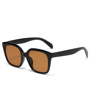 Gafas de Sol Rectangulares Unisex con Montura Completa, Protección UV400, Moda, Protección Solar para Adultos 2025 - Product Image 1