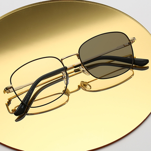 Fashion Classic <strong>Rectangular</strong> <strong>Eyeglasses</strong> <strong>Frames</strong> Photochromic Anti Blue Light Blocking Glasses Metal <strong>Frames</strong>