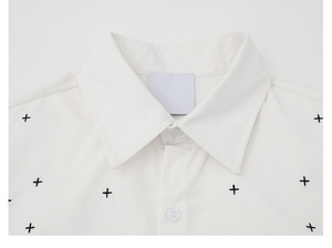 <span class=keywords><strong>Camicia</strong></span> Retrò a Maniche Corte da <span class=keywords><strong>Uomo</strong></span> con Colletto a Stella e Simbolo della Divisione, Vestibilità Ampia, Stile Casual Elegante per Giovani - Product Image 6