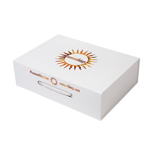 Thiết kế mới thanh lịch in logo hộp cứng nhắc bóng/Matt cán sang trọng có thể gập lại Hộp Quà Tặng xử lý dập nổi vật liệu tái chế - Product Image 3