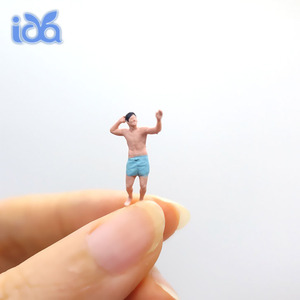 IOTA 2個樹脂ミニアクションフィギュアセット新しい幸せな夏の時間恋人コレクションボックス包装エンターテインメント - Product Image 3