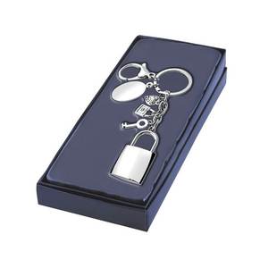 Llavero de Aleación con Diseño Vintage, Lindo y Moderno, Estilo Brújula y Candado, Regalo para Personas con Estilo - Product Image 2