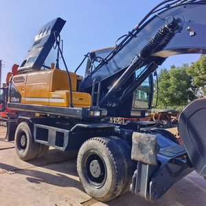 รถขุดดินมือสอง 210W-9 ยี่ห้อโคมัตสึ สภาพดีมาก ใช้งานได้ปกติ - Product Image 2