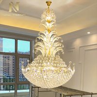 Lustre en cristal LED sur mesure de grande taille pour la décoration intérieure de luxe, idéal pour les grands halls d'hôtels, les églises et les escaliers.