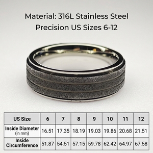 Anello Unisex in Acciaio Inossidabile 316L alla Moda, Forma Geometrica Tradizionale a Tre File, Finitura Sabbiata Opaca con Scanalature Lucidate - Product Image 3