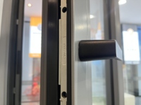 Ventana Abatible y Giratoria de Aluminio con Rotura de Puente Térmico, Ventanas de Vidrio de Alta Seguridad