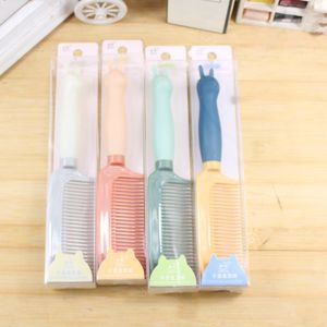 Lindo peine de plástico para el cabello de 15-20 cm, antiestático, estilo dulce, colores mezclados, patrón aleatorio, para uso en dormitorios de estudiantes. - Product Image 2