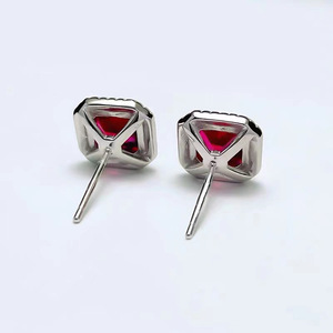 Eleganti Orecchini a Perno Quadrati Rossi per Donne, Accessori per Orecchie Stile Cerimonia - Product Image 4